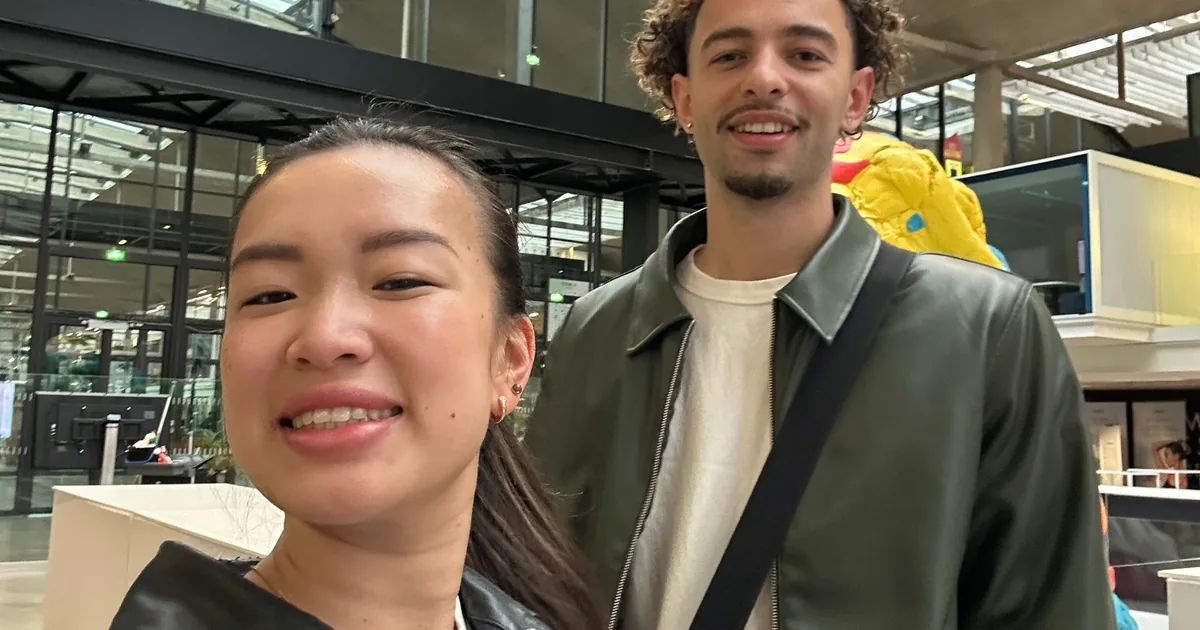 Alexia et Elio, cofondateurs de Yuply, à Station F